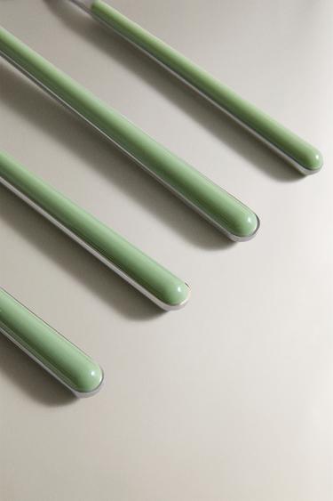 CUTLERY SET WITH GREEN HANDLE (SET OF 4) - Green by Zara - Image 2