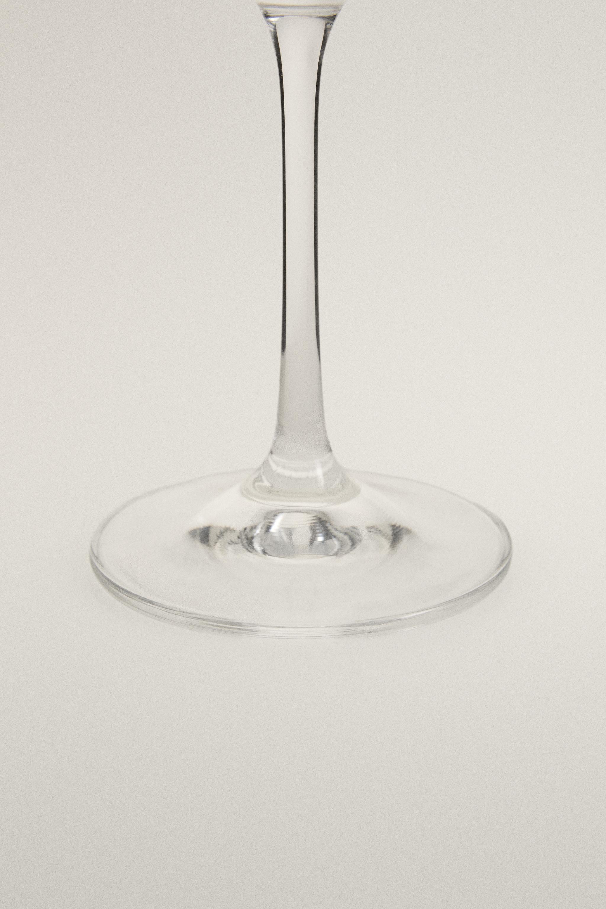 WAVE EFFECT BOHEMIA CRYSTAL WINE GLASS