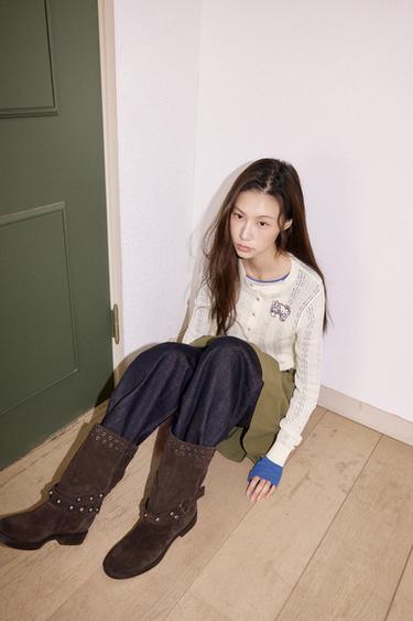 STUDDED SPLIT SUEDE ANKLE BOOTS - Brown by Zara