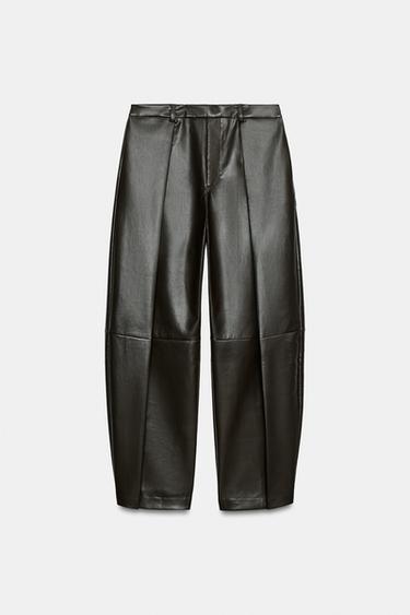 PANTALÓN BALLOON EFECTO PIEL - Marrón de Zara - Imagen 0