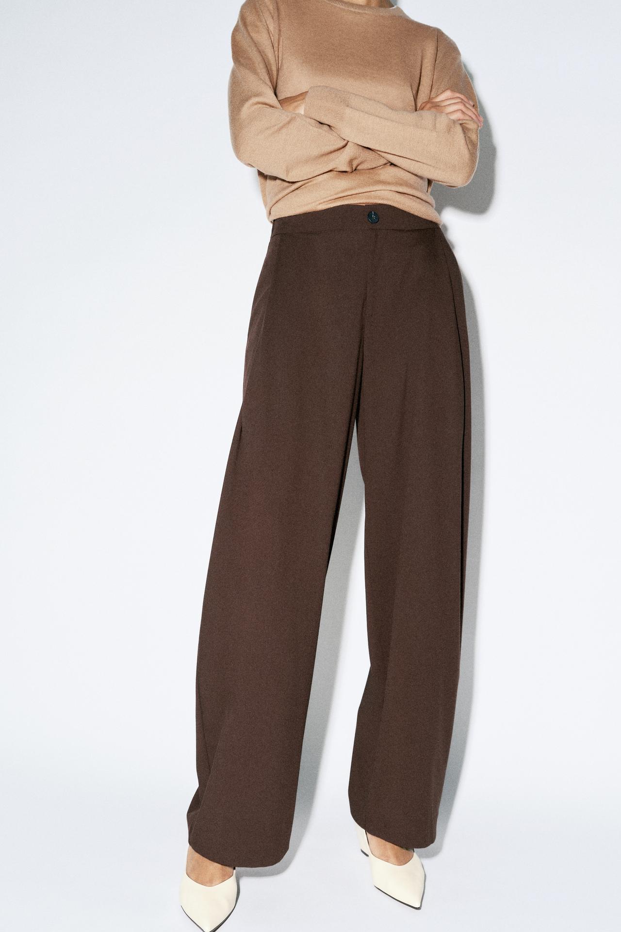BARREL PLEATED PANTS — Brown