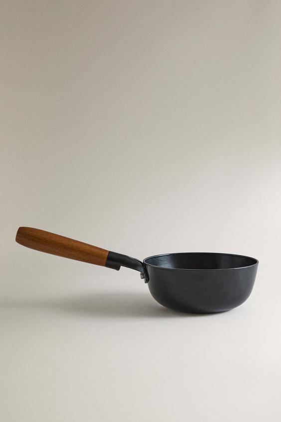 IRON SAUCEPAN - Black by Zara - Image 0