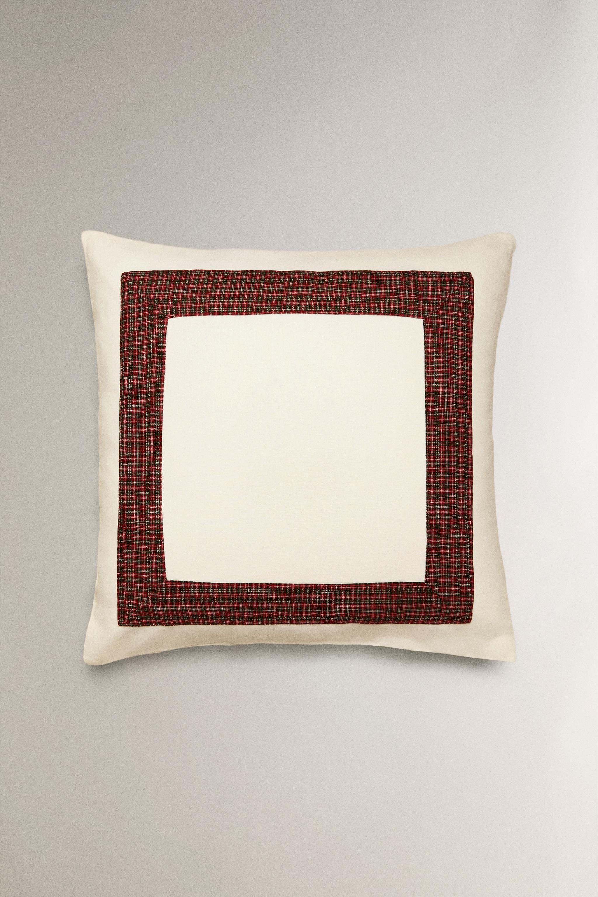 CHRISTMAS LINEN PILLOWCASE WITH BORDER