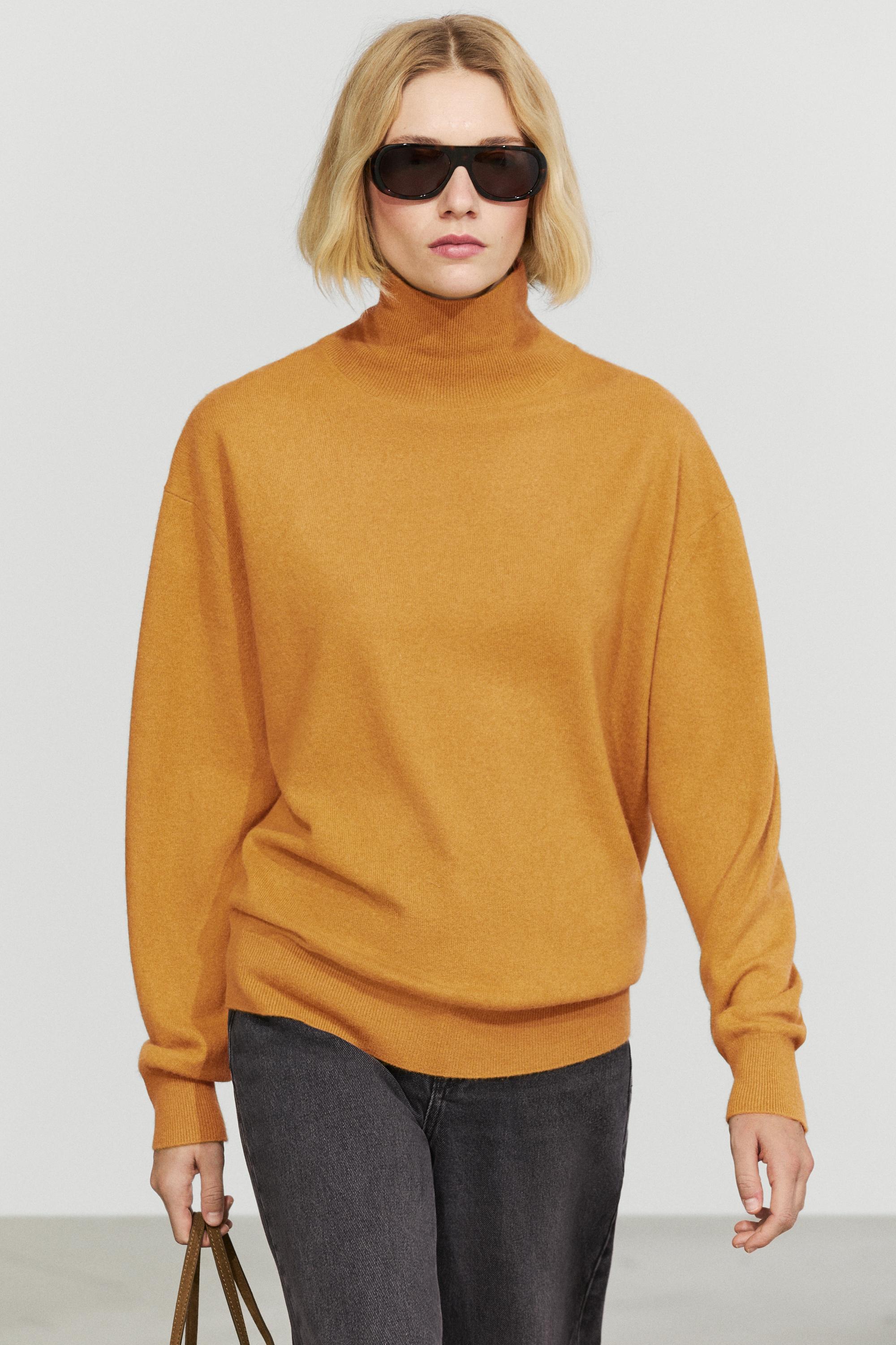 100% cashmere high neck knit sweater — Oil