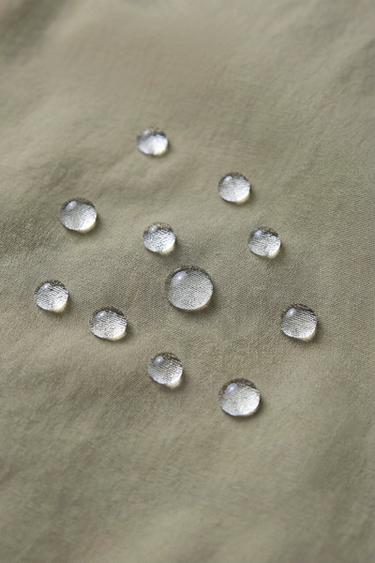 PARKA COURTE À POCHES - Kaki de Zara - Image 8