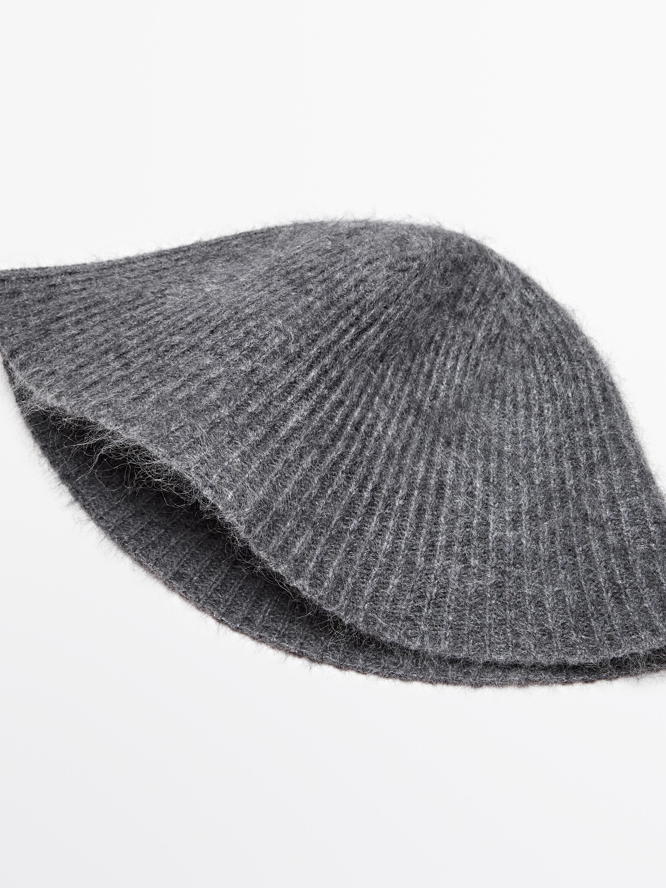 Cashmere blend bucket hat