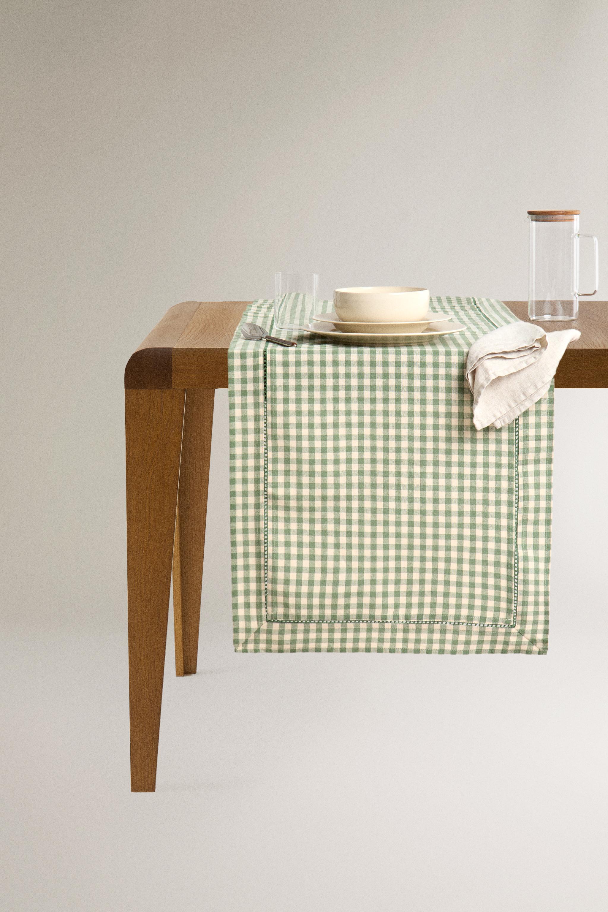 Gingham table skirt hotsell