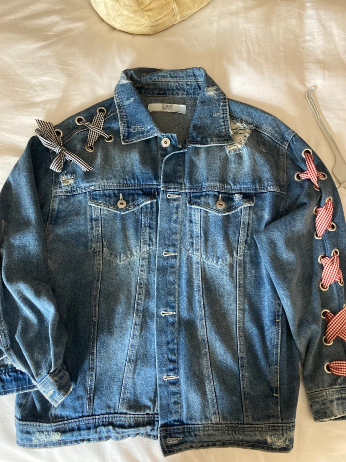 DENIM JACKET WITH BOWS