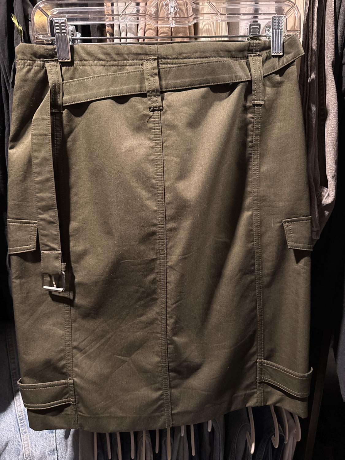 MIDI POCKET SKIRT - Image 2