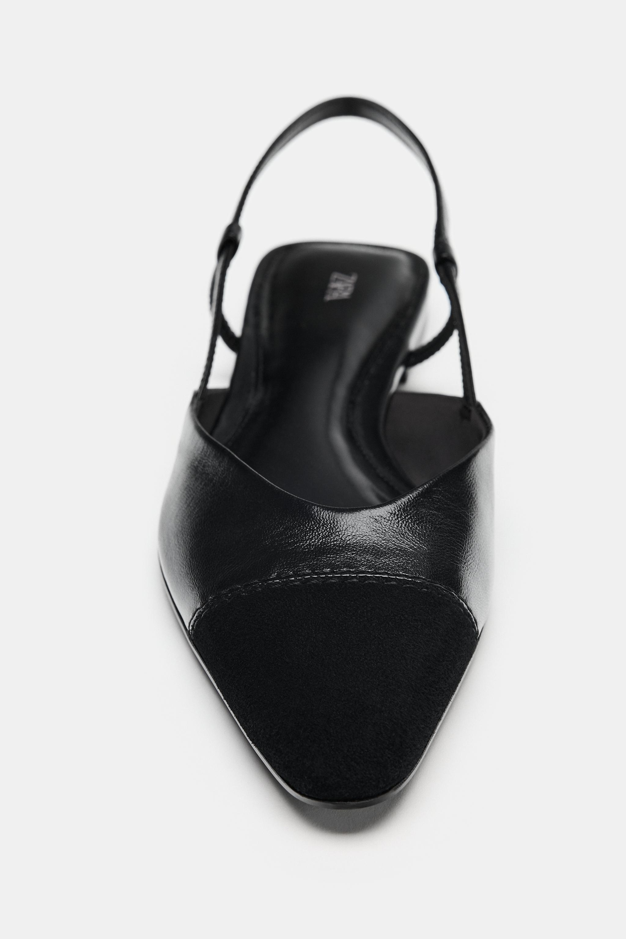 CHAUSSURES EN CUIR OUVERTES À L'ARRIÈRE