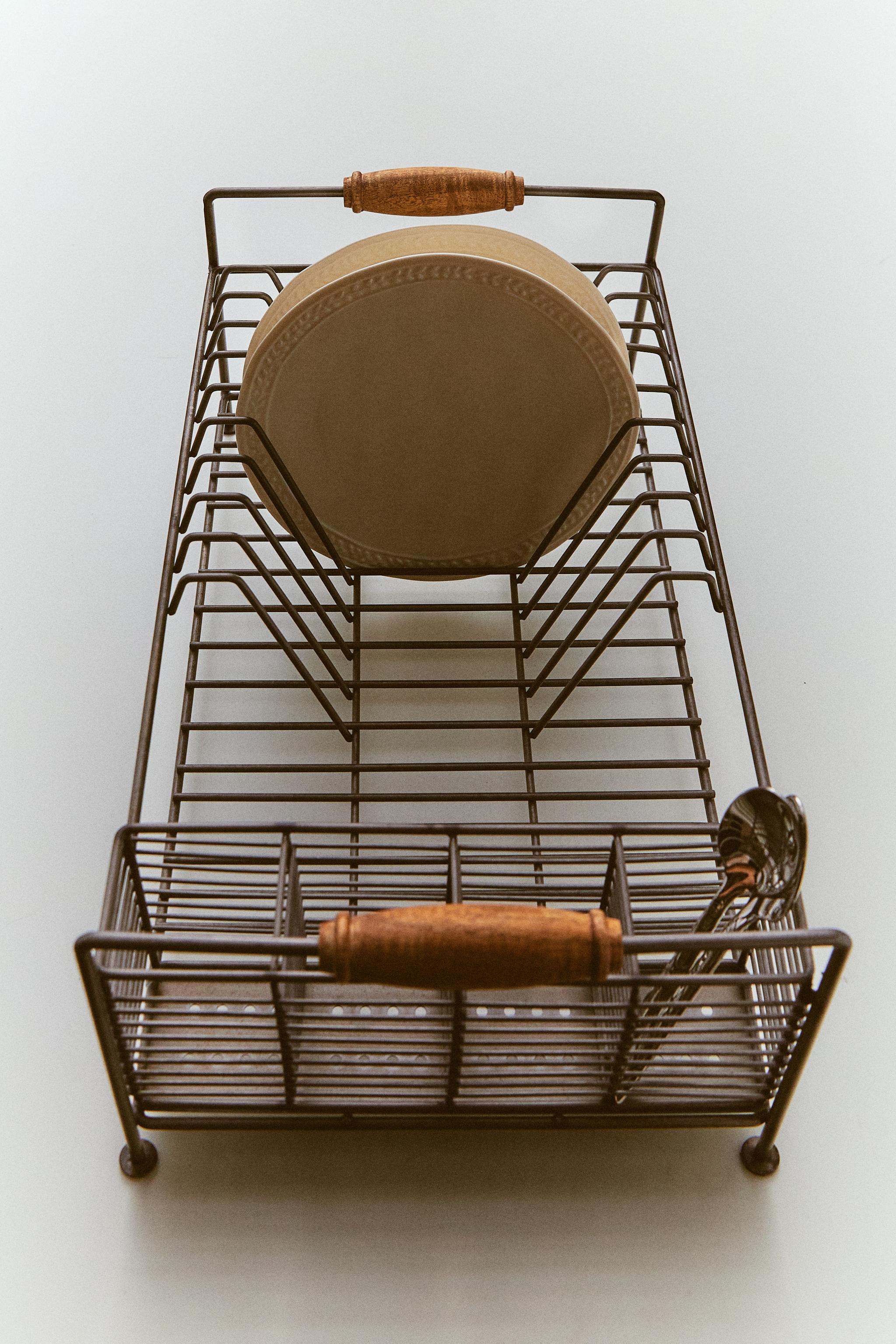 IRON AND ACACIA WOOD DISH RACK