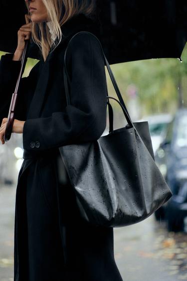 BOLSA TOTE BAG COM FIVELA - Preto da Zara