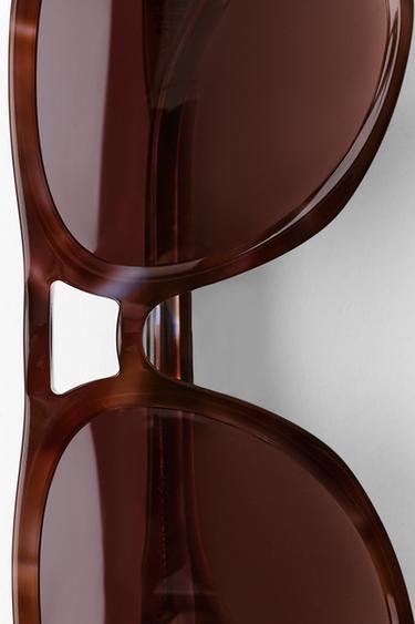 AVIATOR RESIN SUNGLASSES - Light brown by Zara