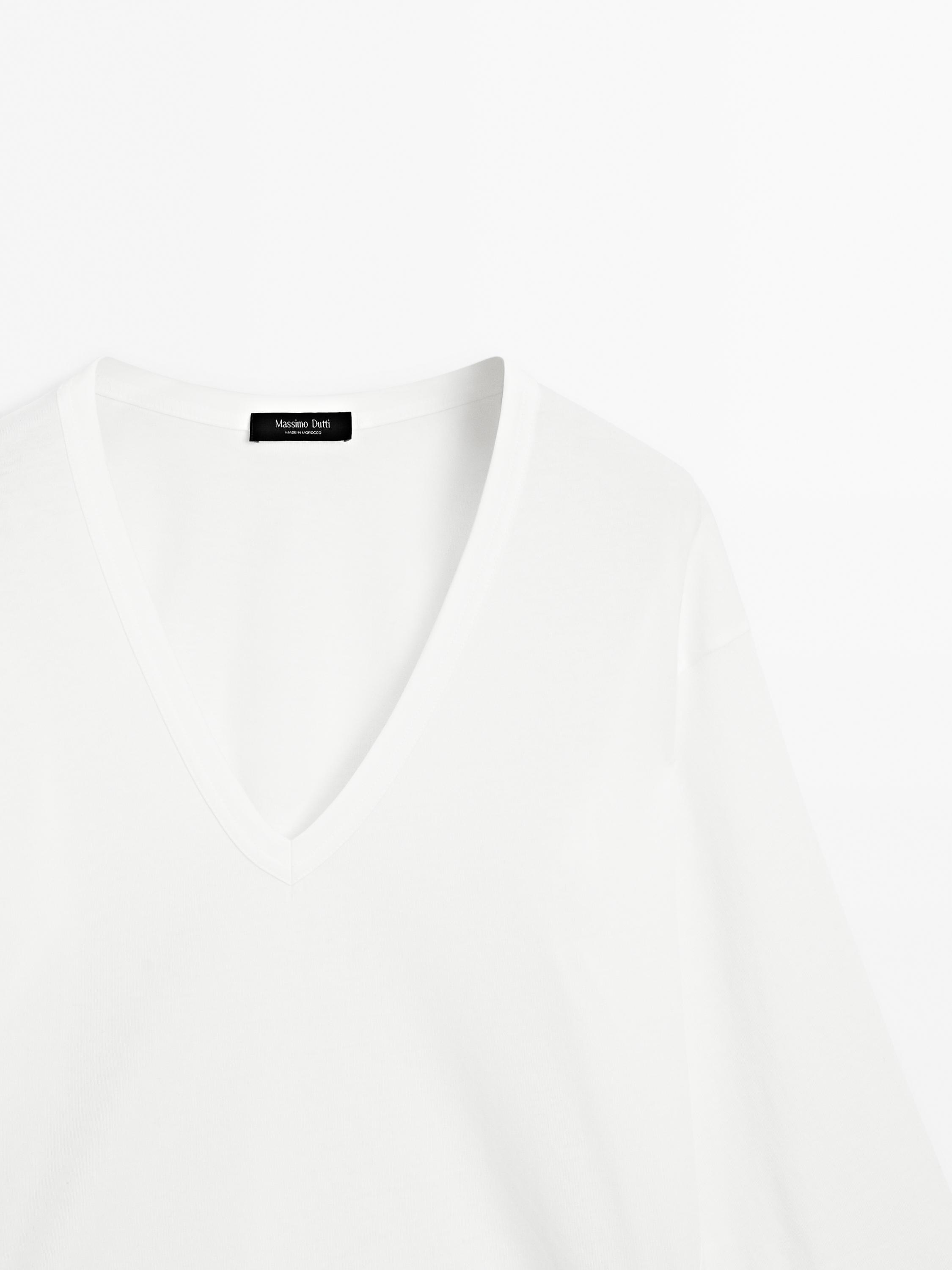 T-shirt col en V oversize