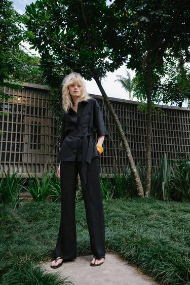 VESTE SAFARI EN LIN AVEC CEINTURE - Bleu marine de Zara