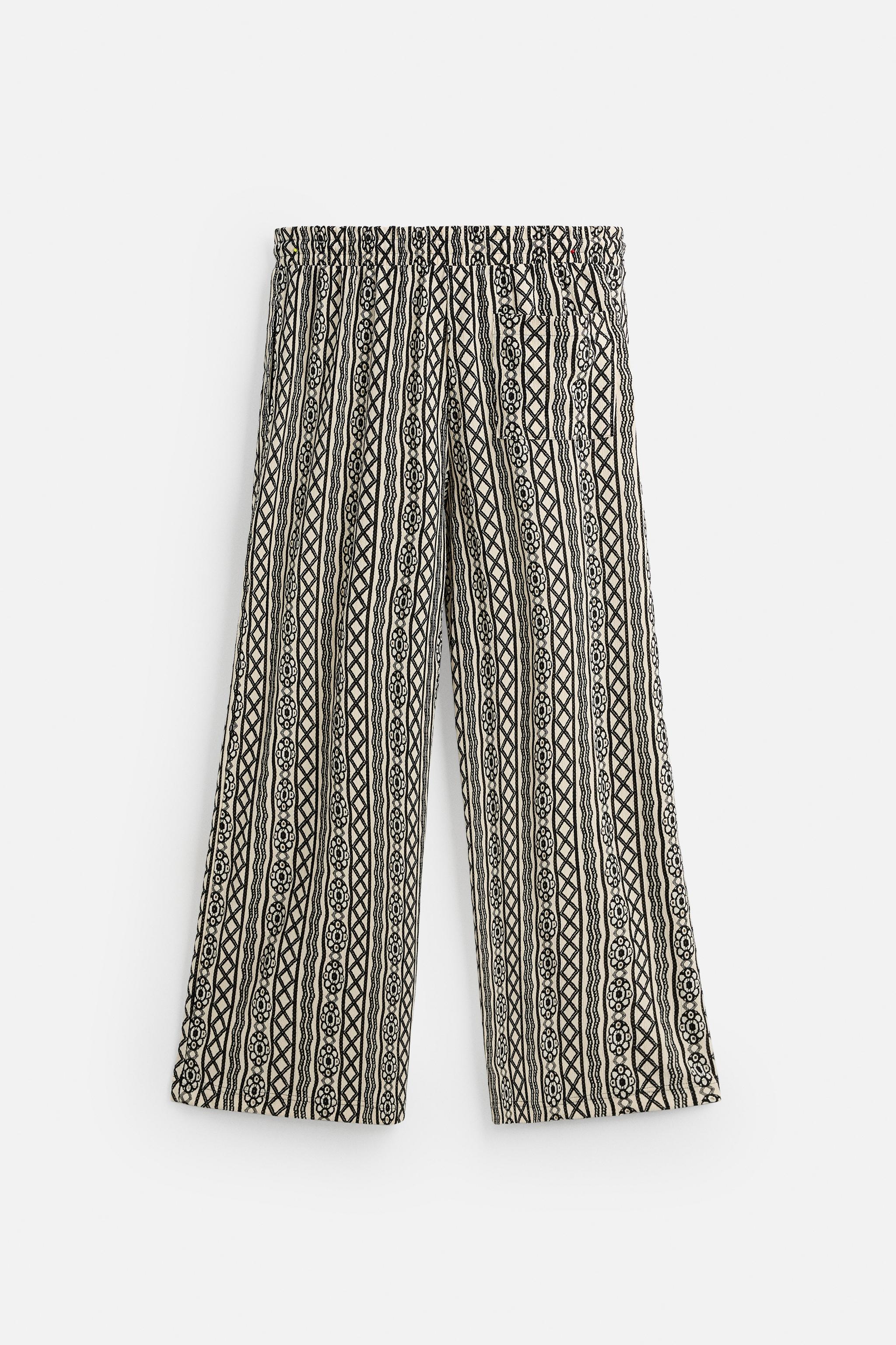 PERFORATED JACQUARD RELAXED FIT PANTS - Ecru / Black | ZARA