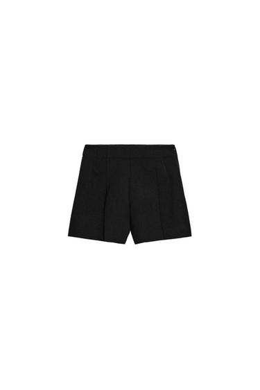 SHORTS PINZAS - Negro de Zara