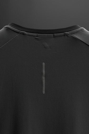 T-SHIRT STRUCTURE ENTRAÎNEMENT - Bleu marine de Zara - Image 9
