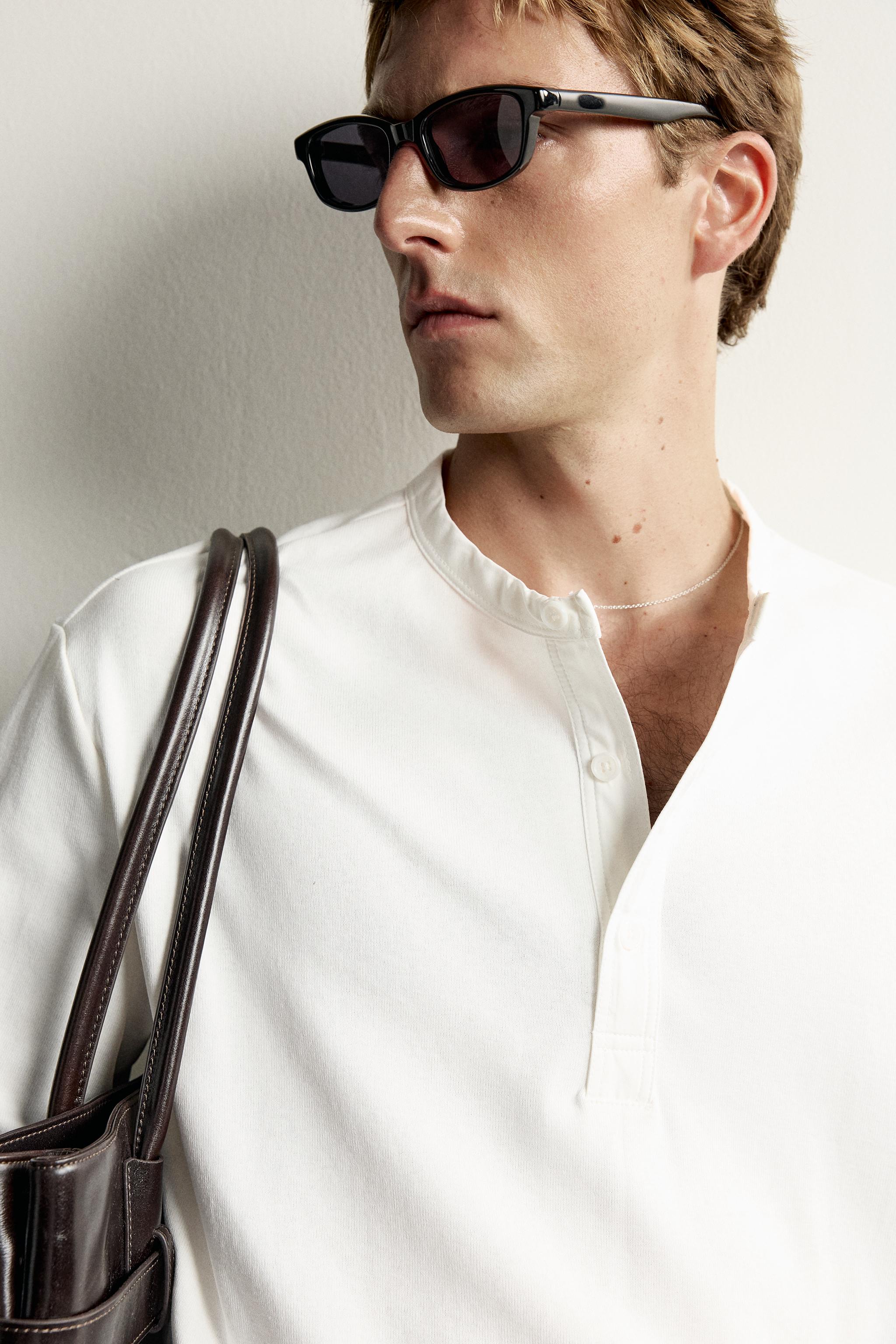 RELAXED FIT HENLEY T-SHIRT