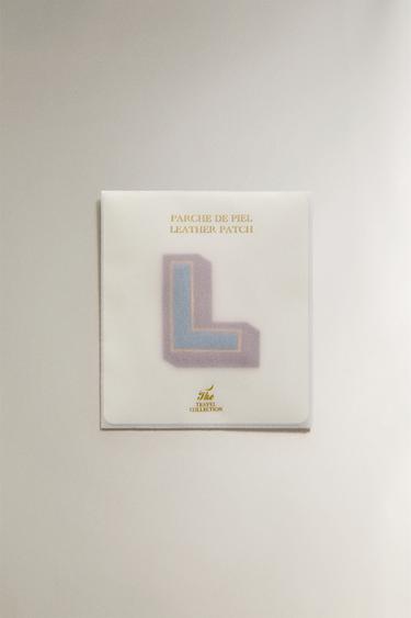 ÉCUSSON EN CUIR LETTRE L - Multicolore de Zara - Image 3
