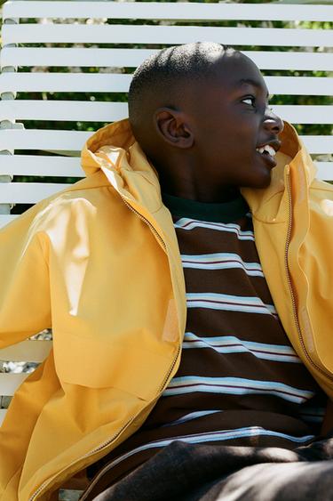 CAZADORA WATER RESISTANT Y WINDPROOF - Amarillo de Zara