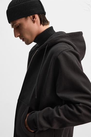 ZIP-UP HOODIE - Black by Zara