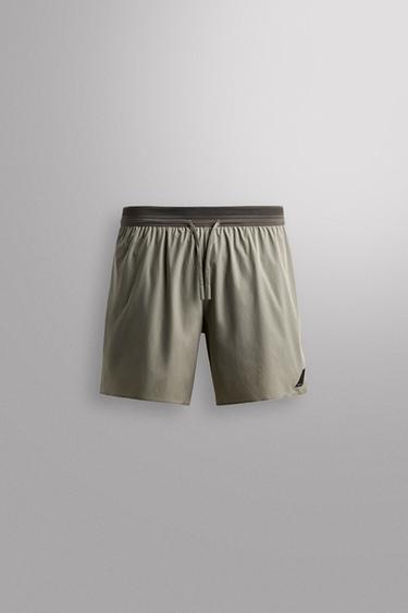 LEICHTE SHORTS MIT PERFORIERUNG - Sandfarben von Zara