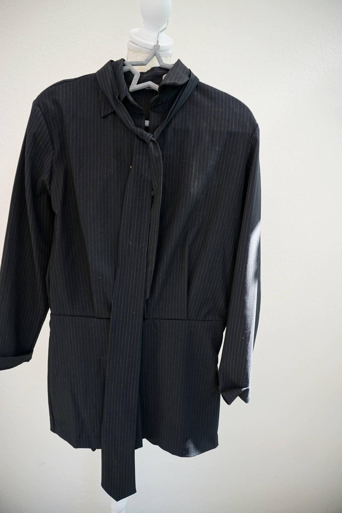 PINSTRIPED PLAYSUIT WITH TIE - Image 4