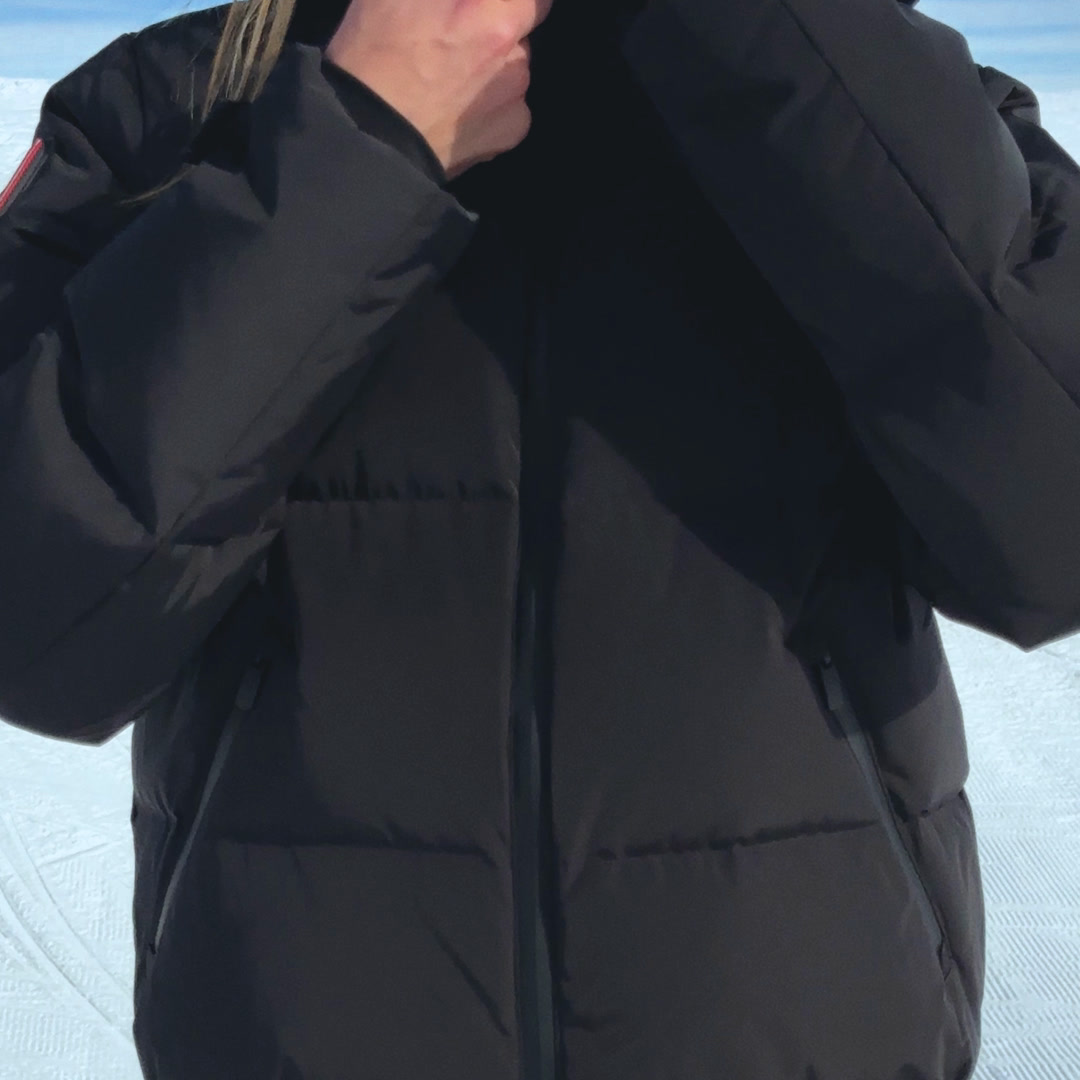 WATER RESISTANT AND WIND PROTECTION ダウンジャケット RECCO