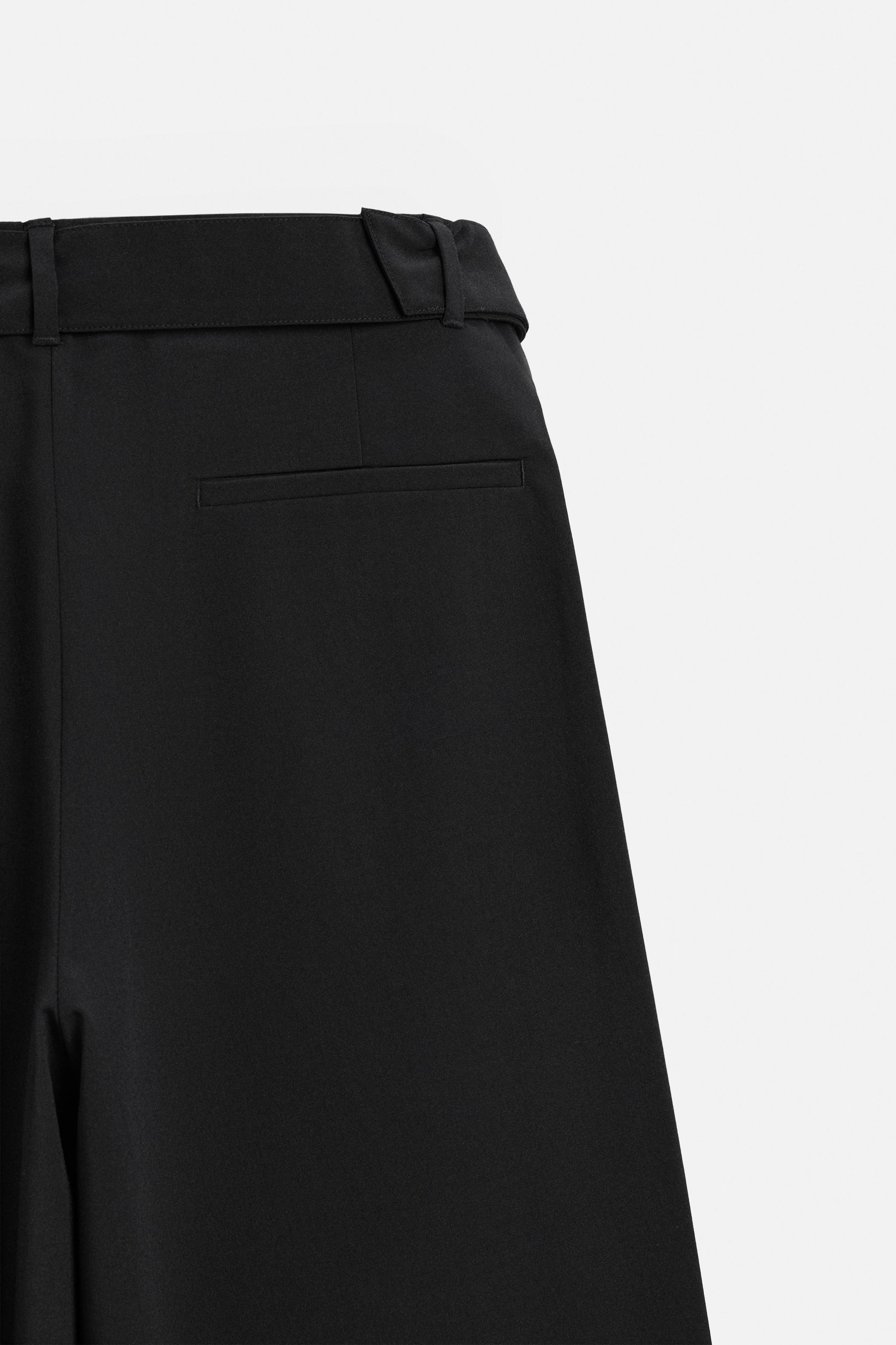 ベルト付きリラックスフィットパンツ - ブラック | ZARA Japan ベルト付きリラックスフィットパンツ - ブラック | ZARA Japan