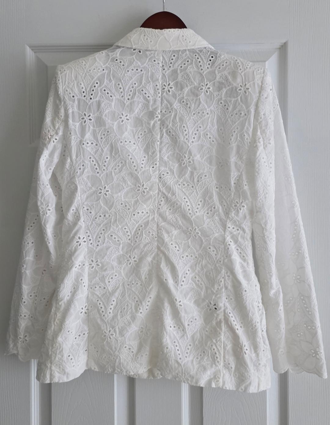 EMBROIDERED EYELET BLAZER - Image 2