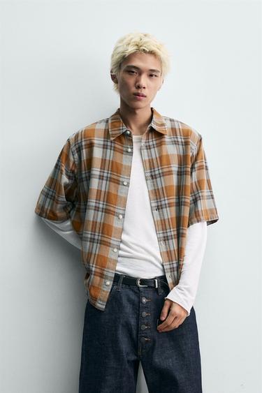 CAMISA BOXY FIT CUADROS - Beige de Zara