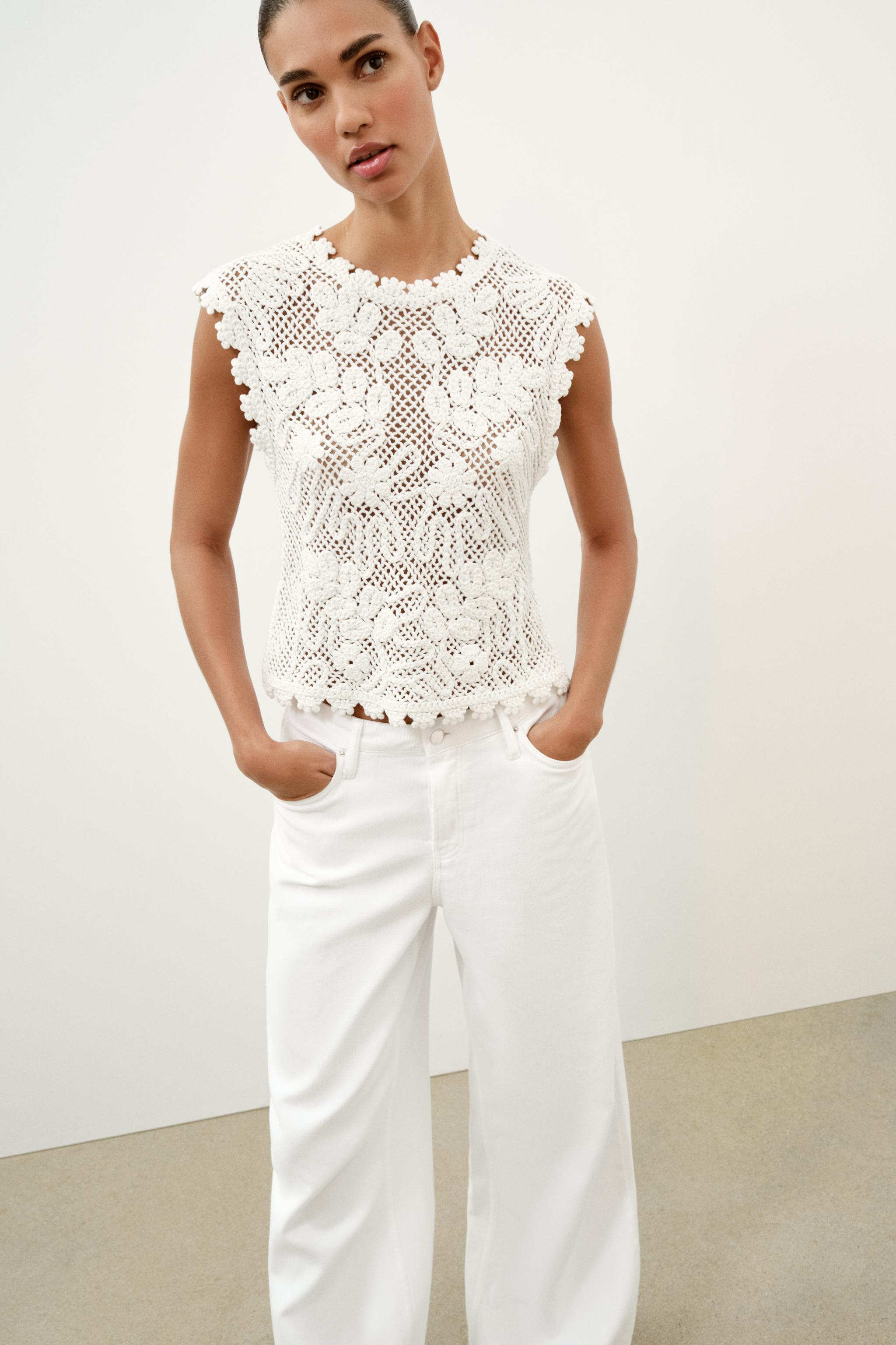 TOP CROCHET SANS MANCHES