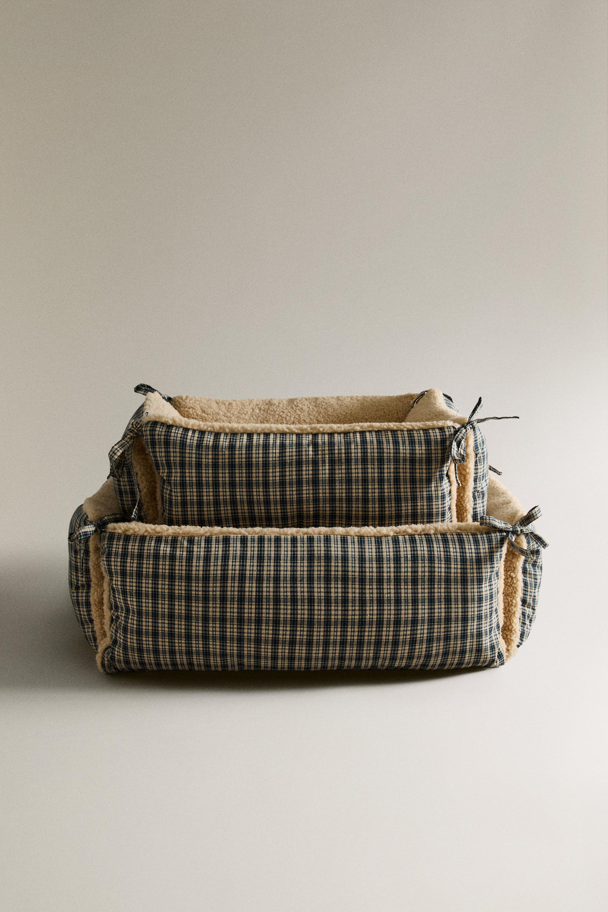 ギンガムチェック ペットベッド - ブルー | ZARA Japan / 日本
