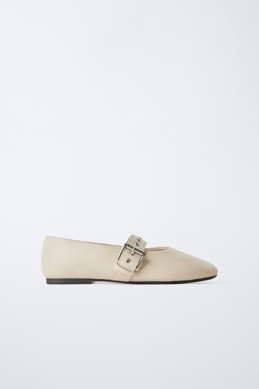 BUCKLED BALLET FLATS - Ecru White by Zara