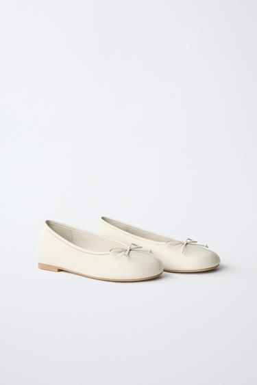 BALLERINES EN CUIR - Blanc de Zara - Image 1
