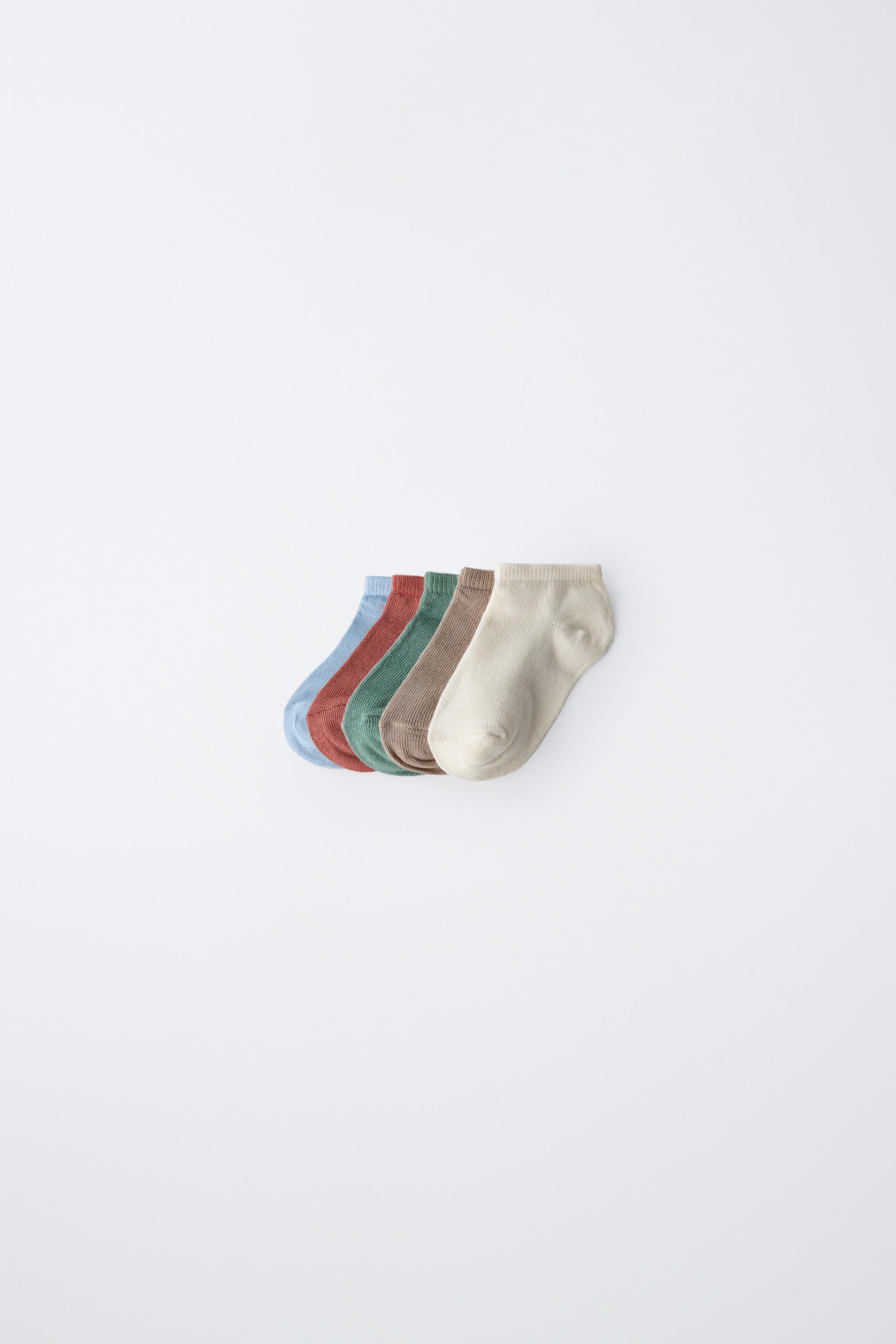 LOT DE CINQ PAIRES SOCQUETTES
