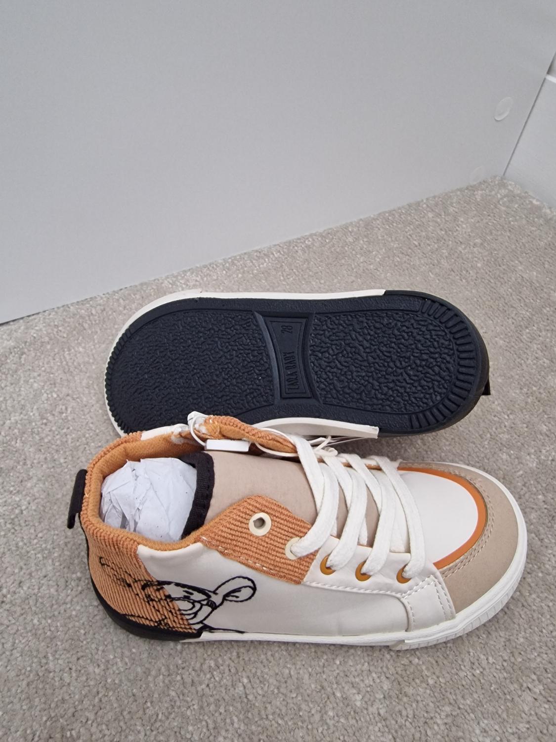 TIGGER © DISNEY BASKETBALL SHOES - Image 4