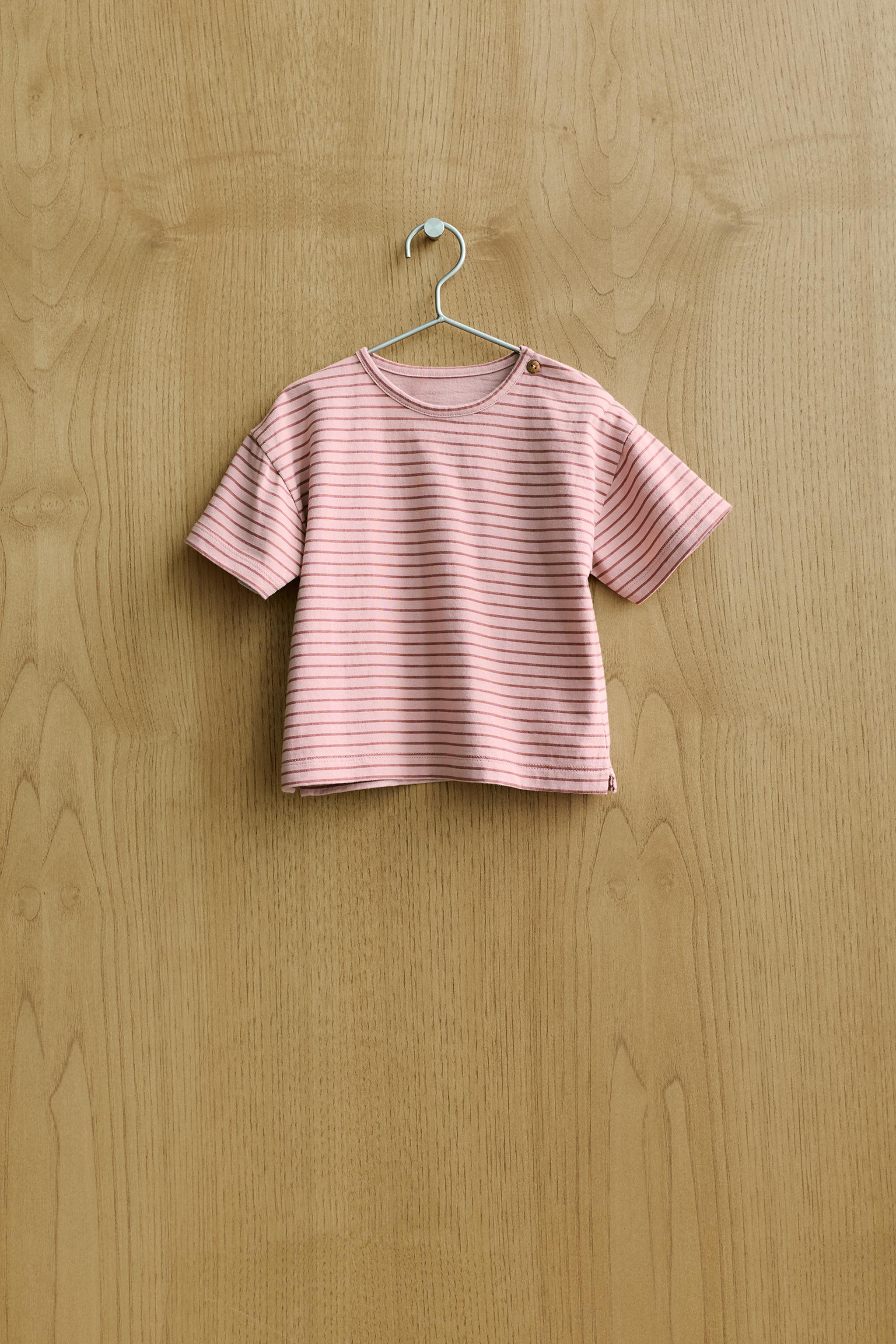 STRIPED PRINT T-SHIRT — Pastel pink