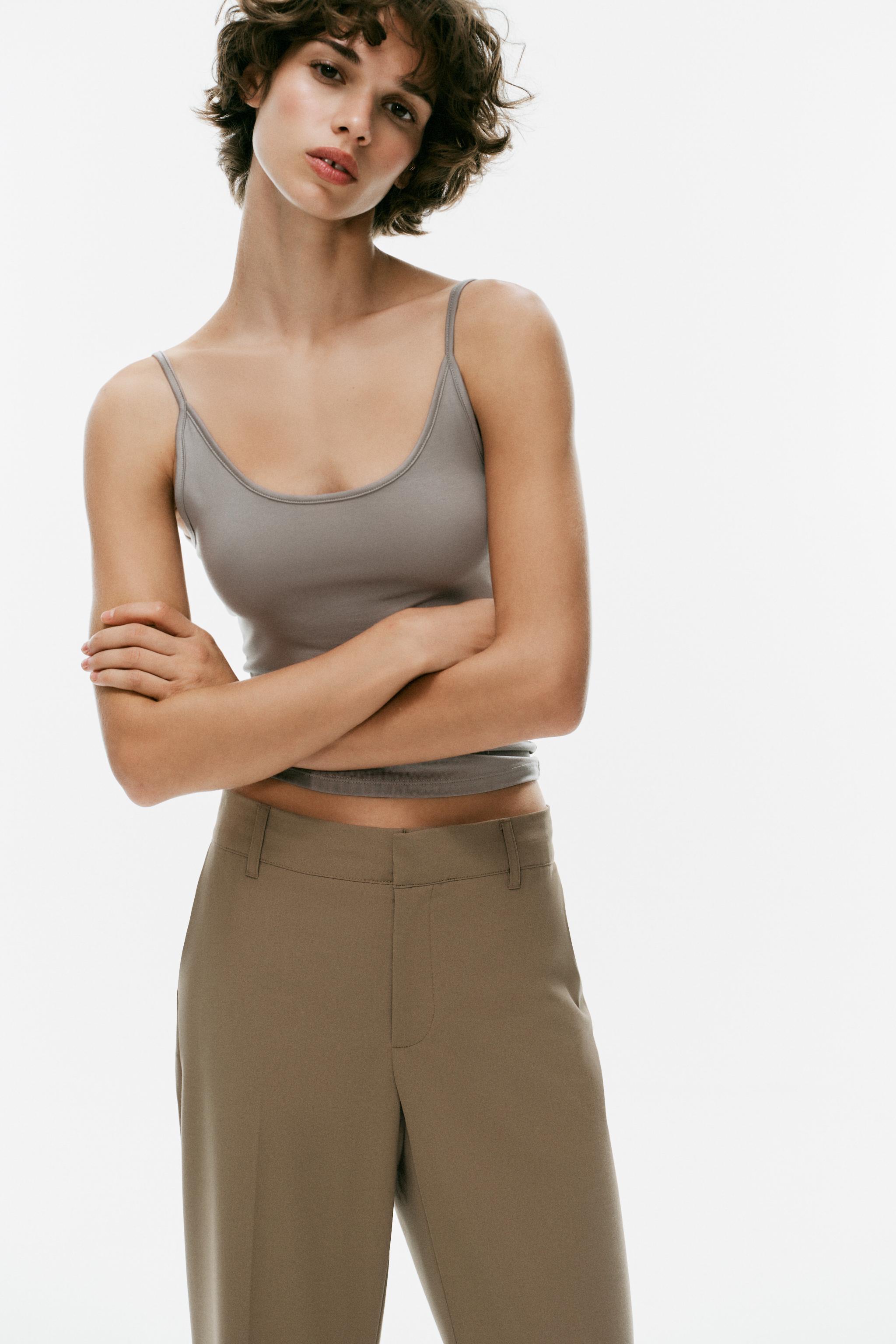 LOW-RISE STRAIGHT LEG PANTS
