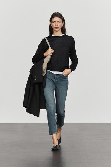 Pull en maille 100 % laine à col rond - Noir de Zara