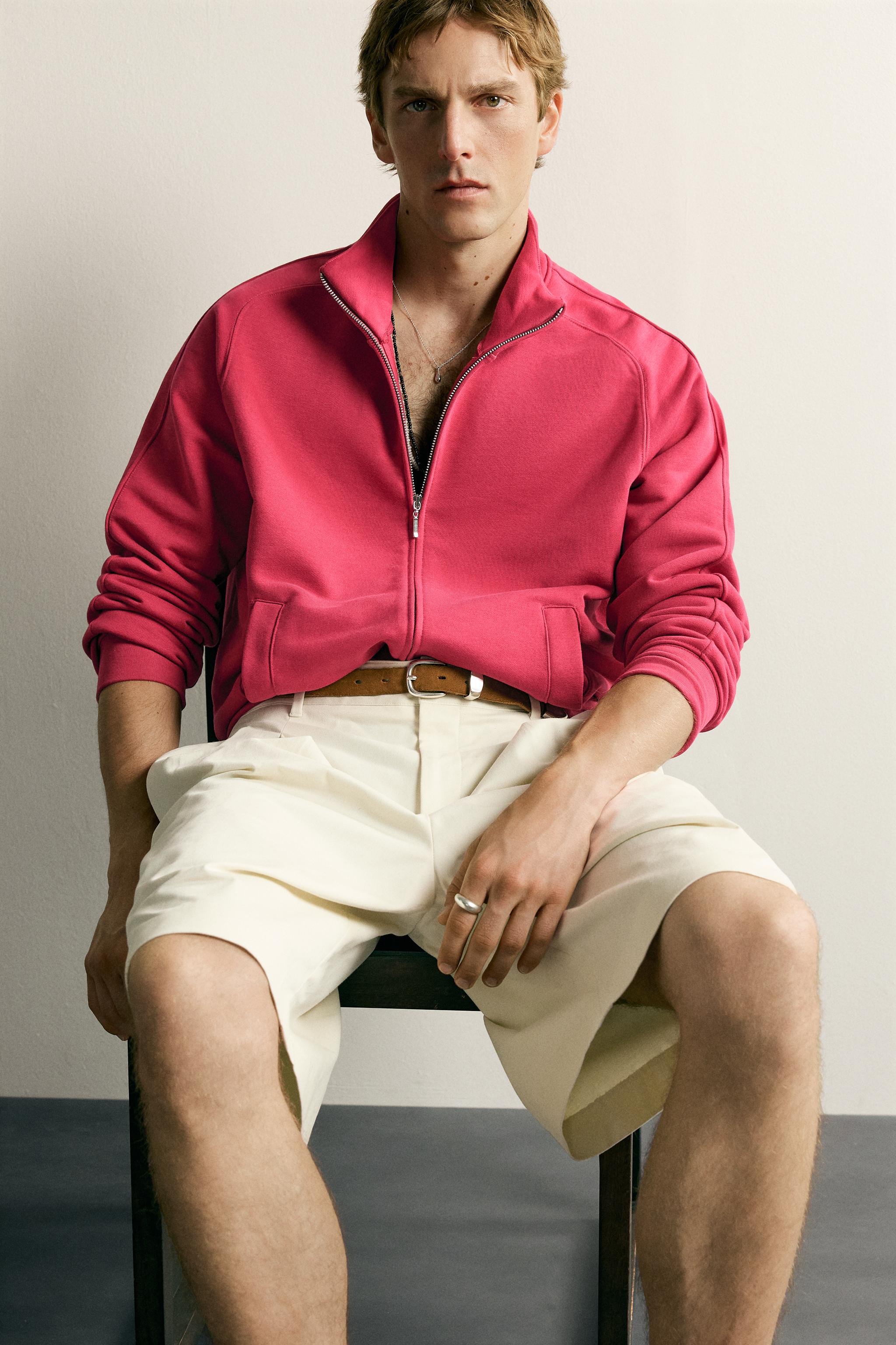 RELAXED FIT ZIP-UP SWEATSHIRT