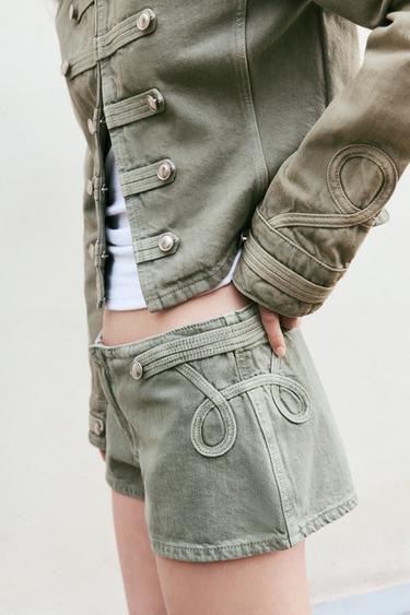 SHORTS TË SHKURTRA MINI ME KOPSA - E gjelbër nga Zara