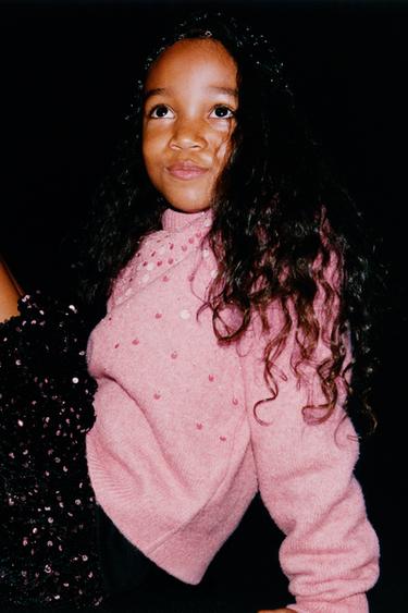 JERSEY PUNTO LENTEJUELAS - Rosa de Zara