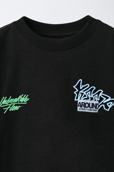 T-SHIRT IMPRIMÉ SPRAY - Noir de Zara - Image 2