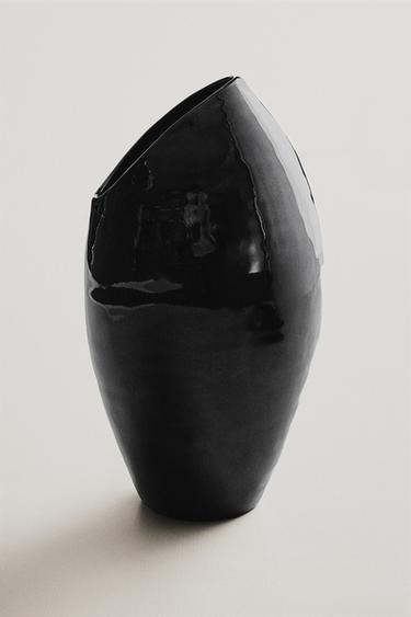 مزهرية مستديرة خزف غير منتظمة - بني الخاص بـ Zara