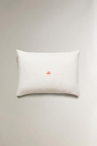 CRAB CUSHION COVER - Oyster-white by Zara - Image 0