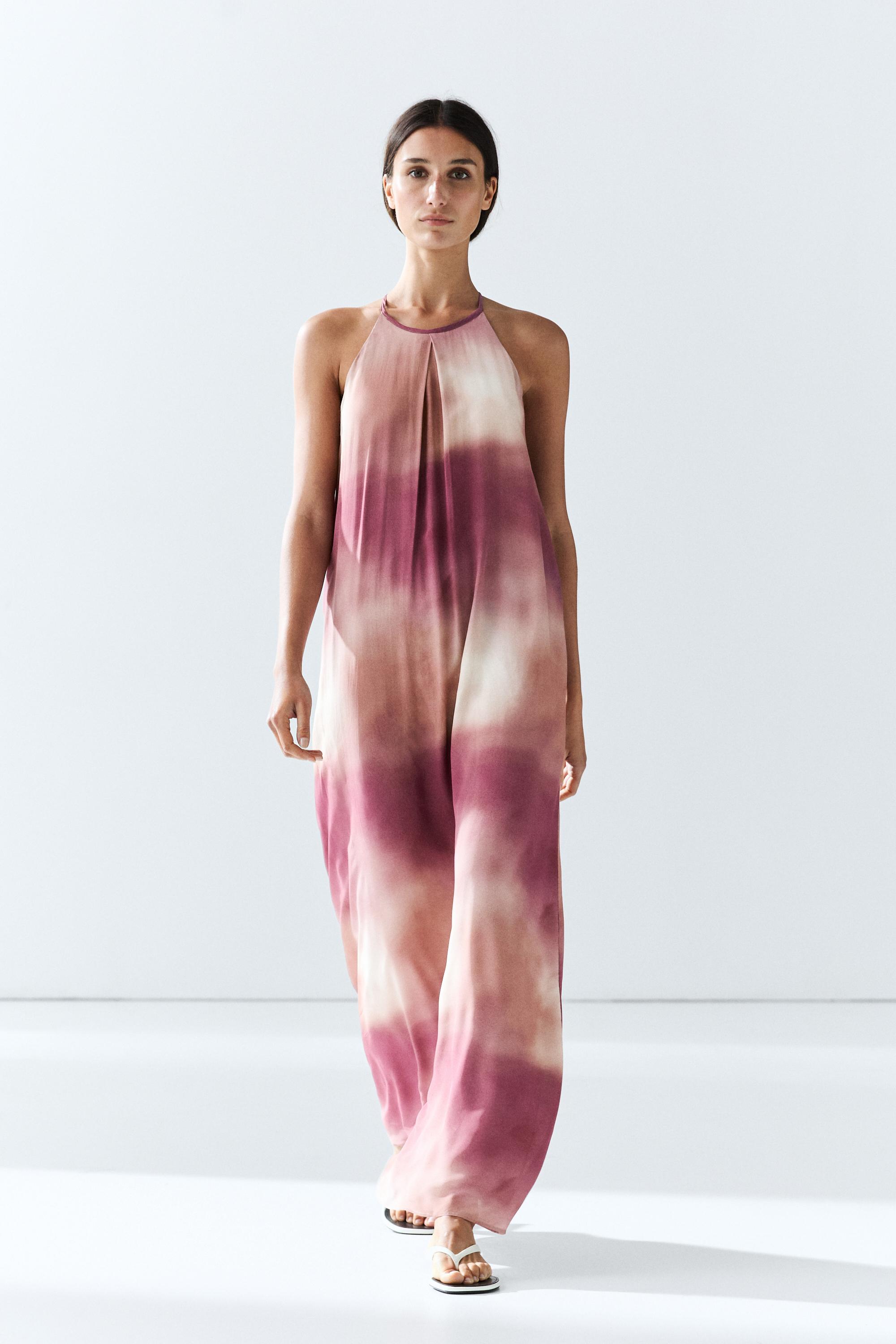 Printed tie-dye flowing halter maxi dress — Pink