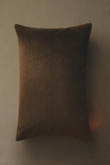 FAUX FUR CUSHION COVER - Brown by Zara - Image 4