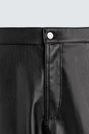 BERMUDA WIDE FIT MATIÈRE SYNTHÉTIQUE - Noir / Blanc de Zara - Image 8